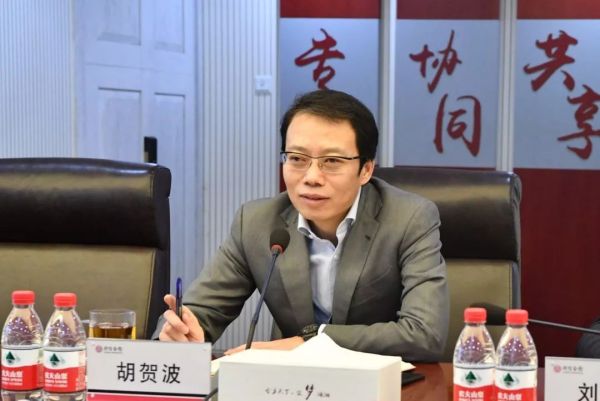 湘潭市委副書(shū)記、代市長(cháng)胡賀波一行蒞臨威勝電氣調研指導工作